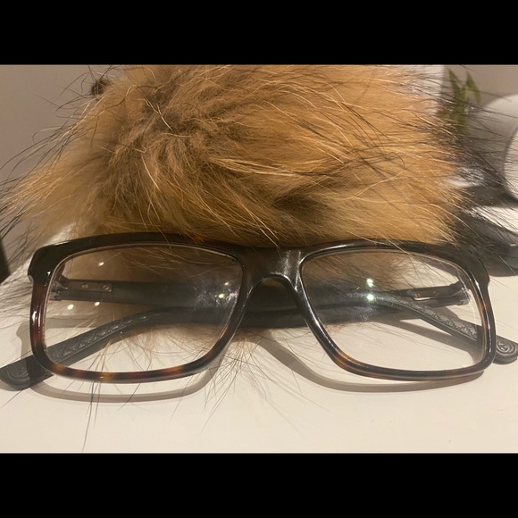 GUCCI GLASSES✨ - Picture 4 of 4